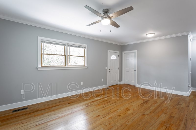 Beautiful 2bd/2bth available in North Shore! property image