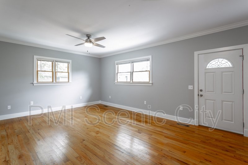 Beautiful 2bd/2bth available in North Shore! property image