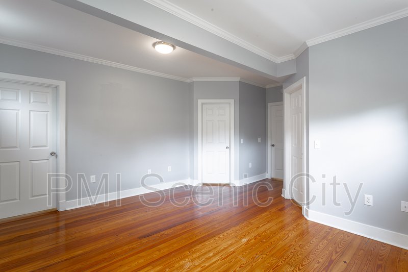 Beautiful 2bd/2bth available in North Shore! property image