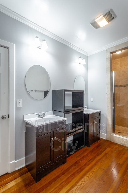 Beautiful 2bd/2bth available in North Shore! property image