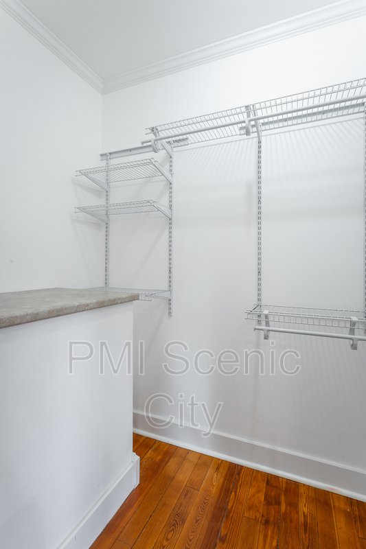 Beautiful 2bd/2bth available in North Shore! property image