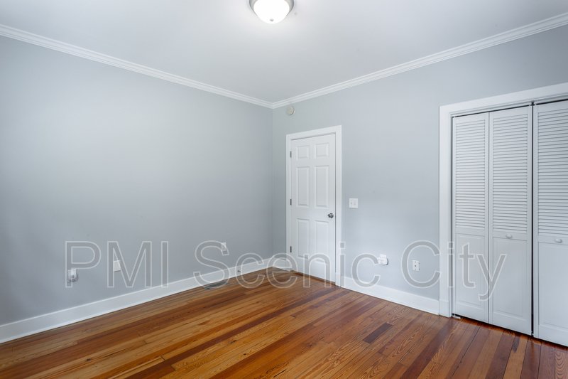 Beautiful 2bd/2bth available in North Shore! property image