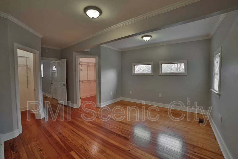 Beautiful 2bd/2bth available in North Shore! property image