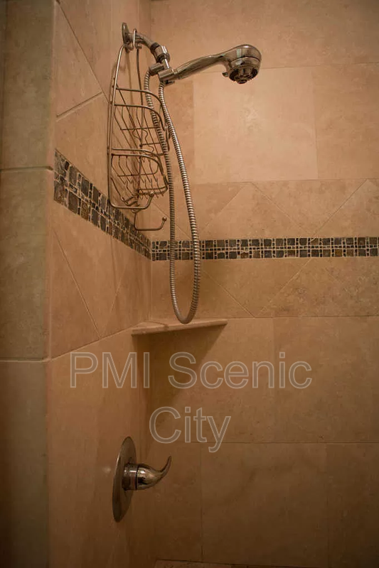 Beautiful 2bd/2bth available in North Shore! property image