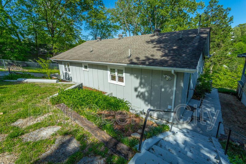 Beautiful 2bd/2bth available in North Shore! property image