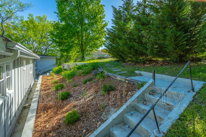 Beautiful 2bd/2bth available in North Shore! property image