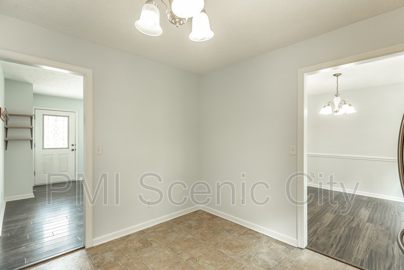 343 Pine St property image