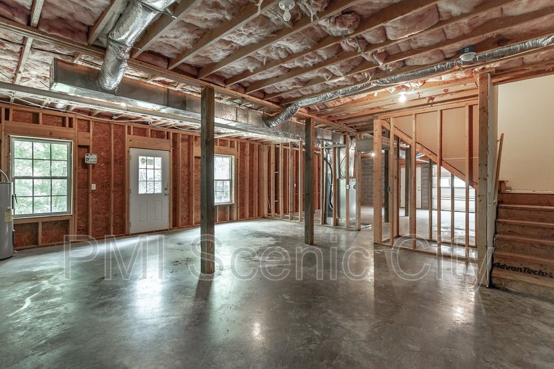 343 Pine St property image