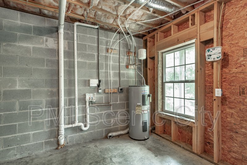 343 Pine St property image