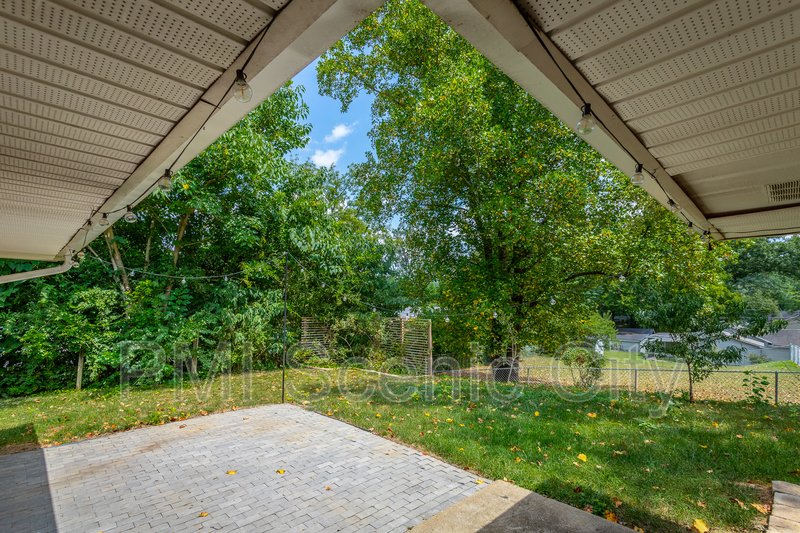 2508 Woodfin Ave property image