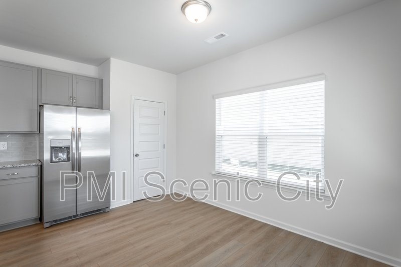 8836 Meadowvale Ct property image