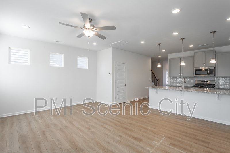 8836 Meadowvale Ct property image