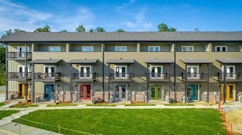 $1,900/mo ? 2 Bed / 2 Bath New Construction Townhome in East Brainerd property image