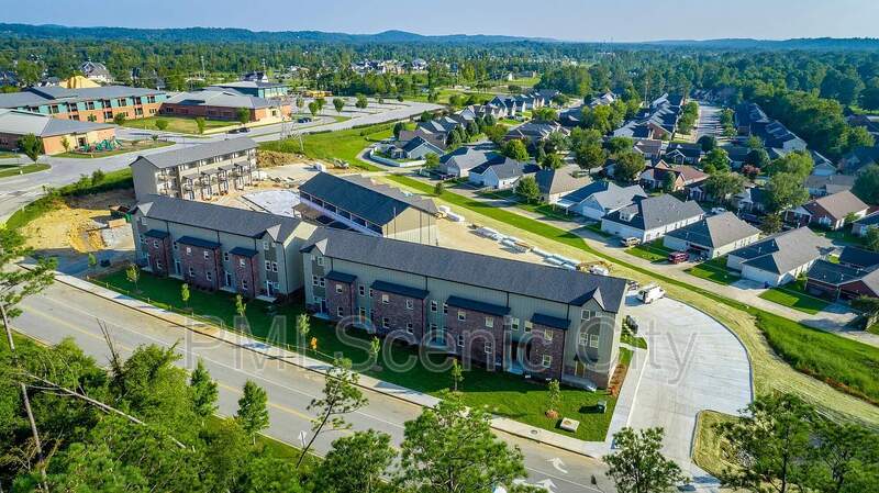 $1,900/mo ? 2 Bed / 2 Bath New Construction Townhome in East Brainerd property image