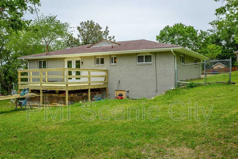 3 bedroom, 2 bath home for lease! property image