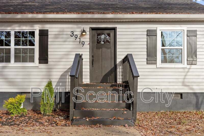 3919 Weldon Dr property image