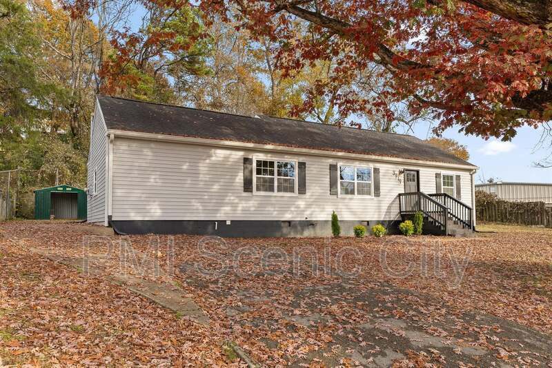 3919 Weldon Dr property image