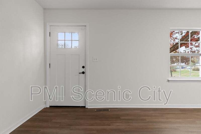 3919 Weldon Dr property image