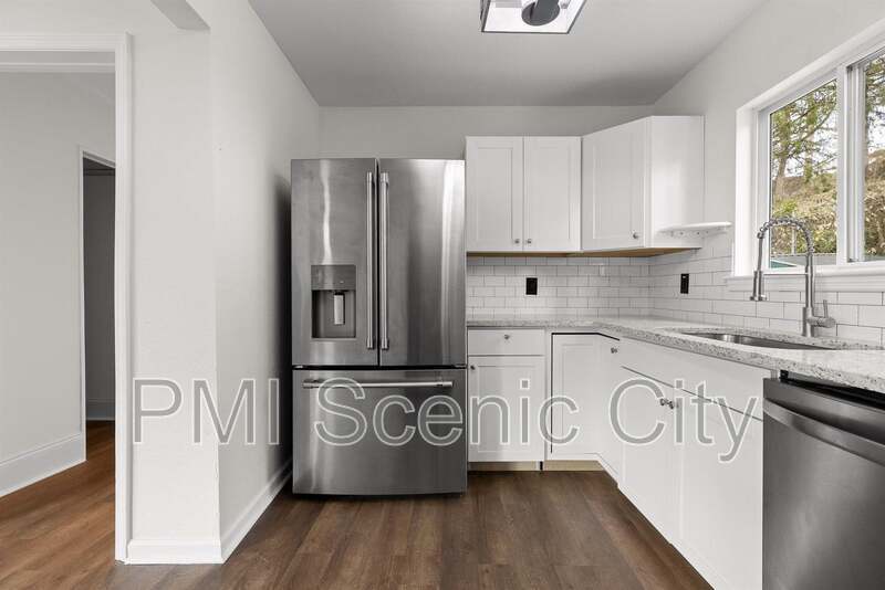 3919 Weldon Dr property image