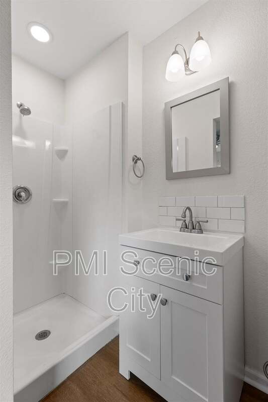 3919 Weldon Dr property image