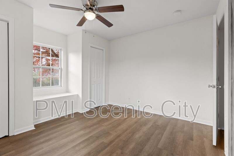 3919 Weldon Dr property image