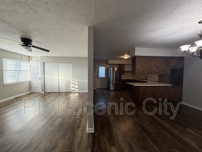 Welcome to 8810 Great Family Trail property image