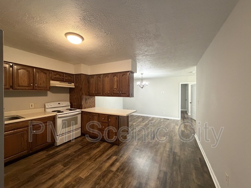 Welcome to 8810 Great Family Trail property image
