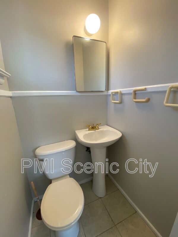 168 Reynolds Dr property image