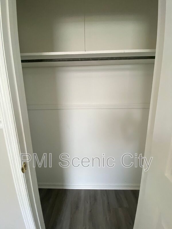 168 Reynolds Dr property image