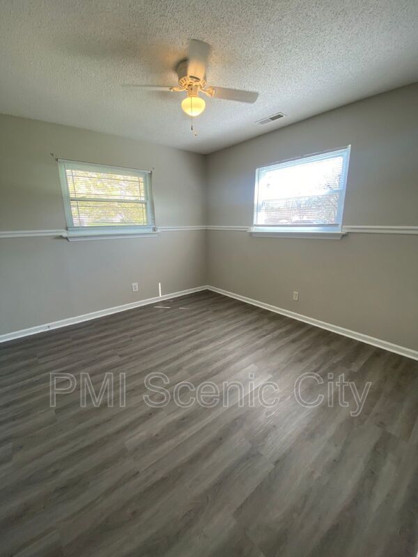 168 Reynolds Dr property image