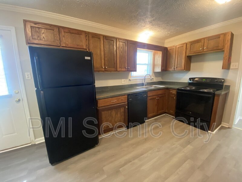 168 Reynolds Dr property image