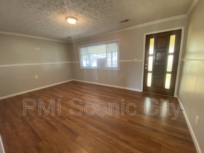 168 Reynolds Dr property image