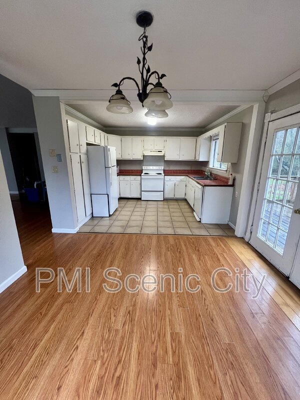 124 Donna Lane property image