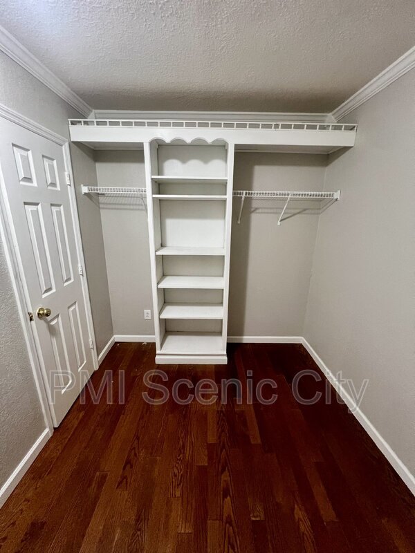 124 Donna Lane property image