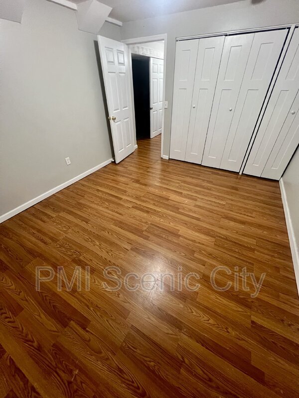 124 Donna Lane property image