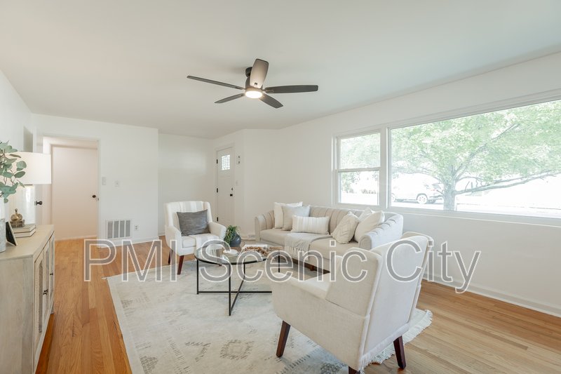 3916 Fountain Ave property image