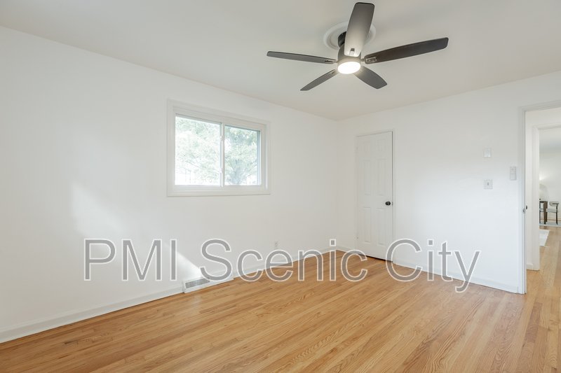 3916 Fountain Ave property image