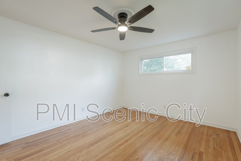 3916 Fountain Ave property image