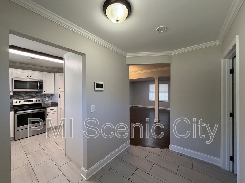 1430 Stratton Place Drive - A property image