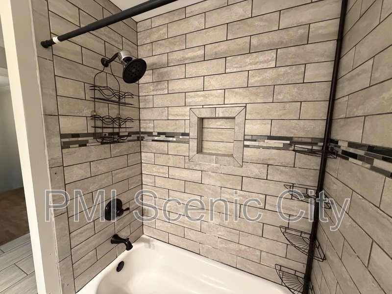 1430 Stratton Place Drive - A property image