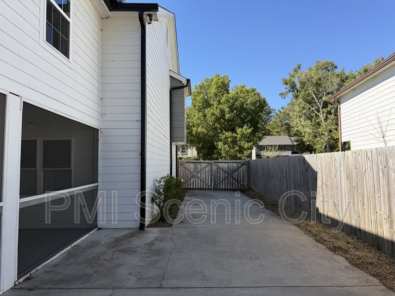 1430 Stratton Place Drive - A property image