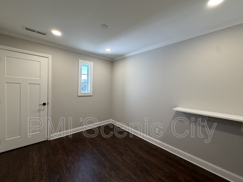 1430 Stratton Place Drive - A property image