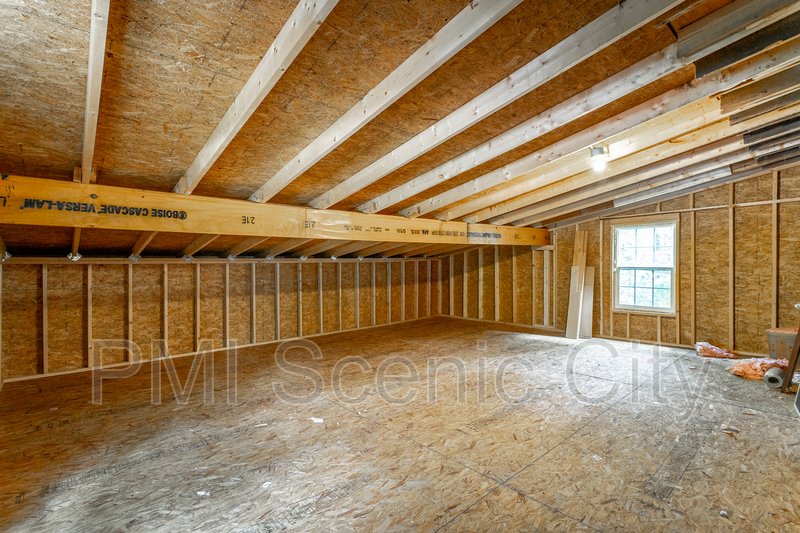 Signal Mountain Log Cabin for Lease property image